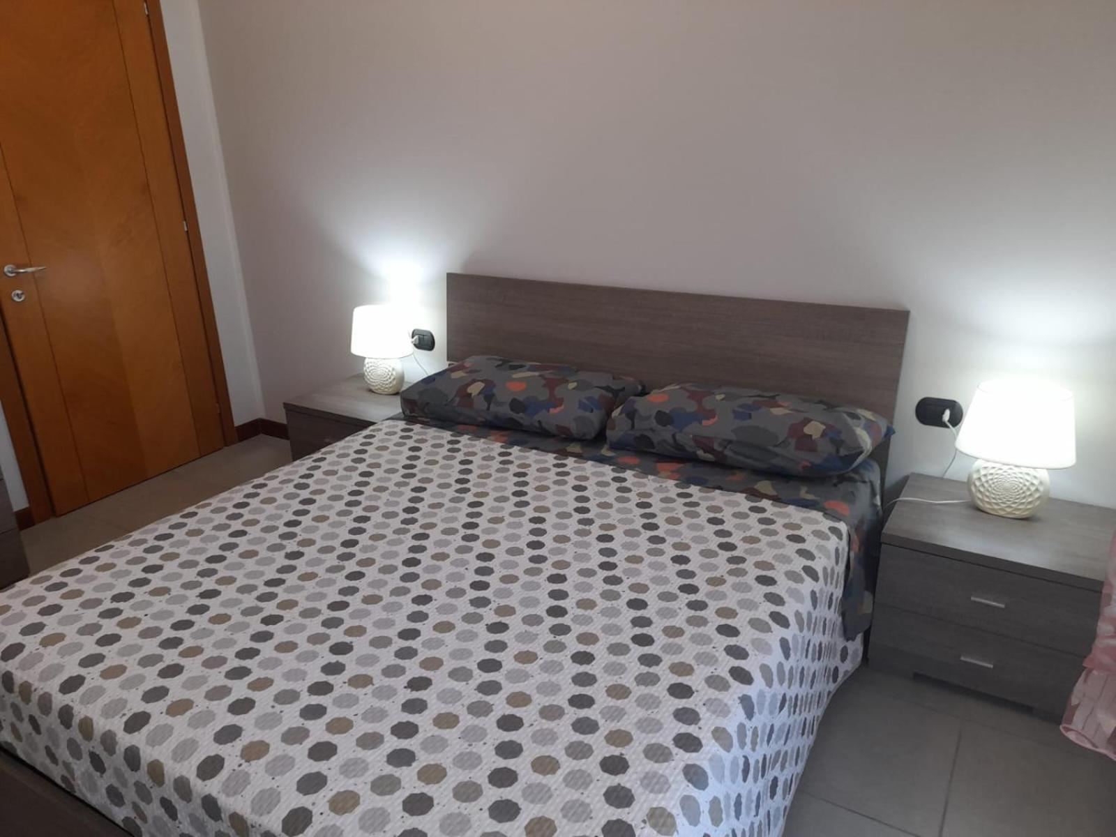 Relax Preserasca-Modern Apartment-Borgo Mercato-Μονκαλιέρι Εξωτερικό φωτογραφία